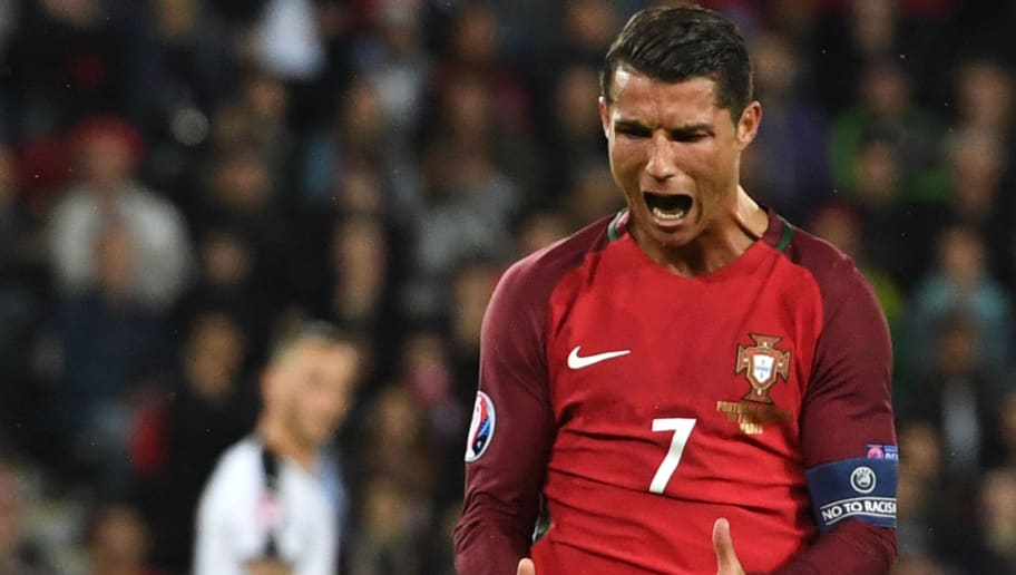 Trofi Messi Lebih Banyak, Ronaldo Kesal dan Bongkar Kebohongan Ballon d